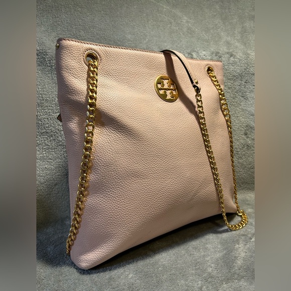 Tory Burch Everly Swingback Pebbled Leather Blush Colored Bag - Picture 3 of 13